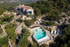 Villa Luxury Vista Mare e Piscina tra le Rocce Mucchi Bianchi